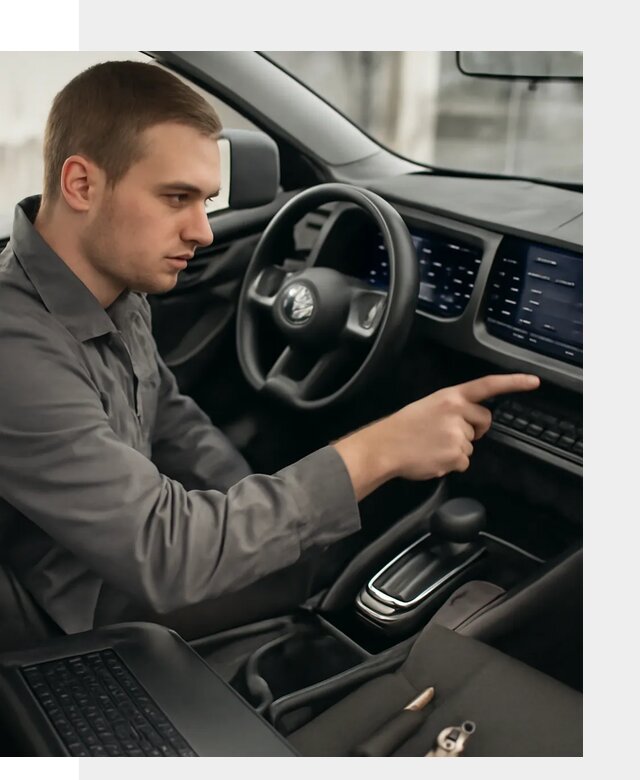 Русификация автомобиля Nissan N7 под ключ в Комсомольске-на-Амуре официально